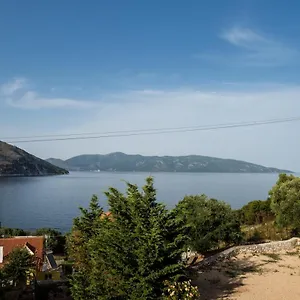 Makris House Agia Efimia